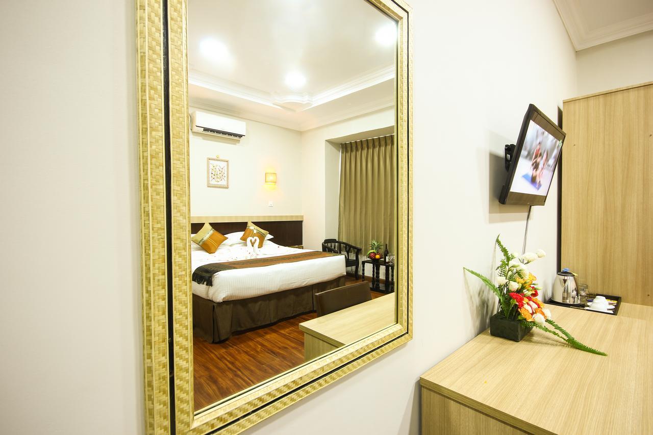Immana Grand Inle Hotel Nyaung Shwe Kültér fotó