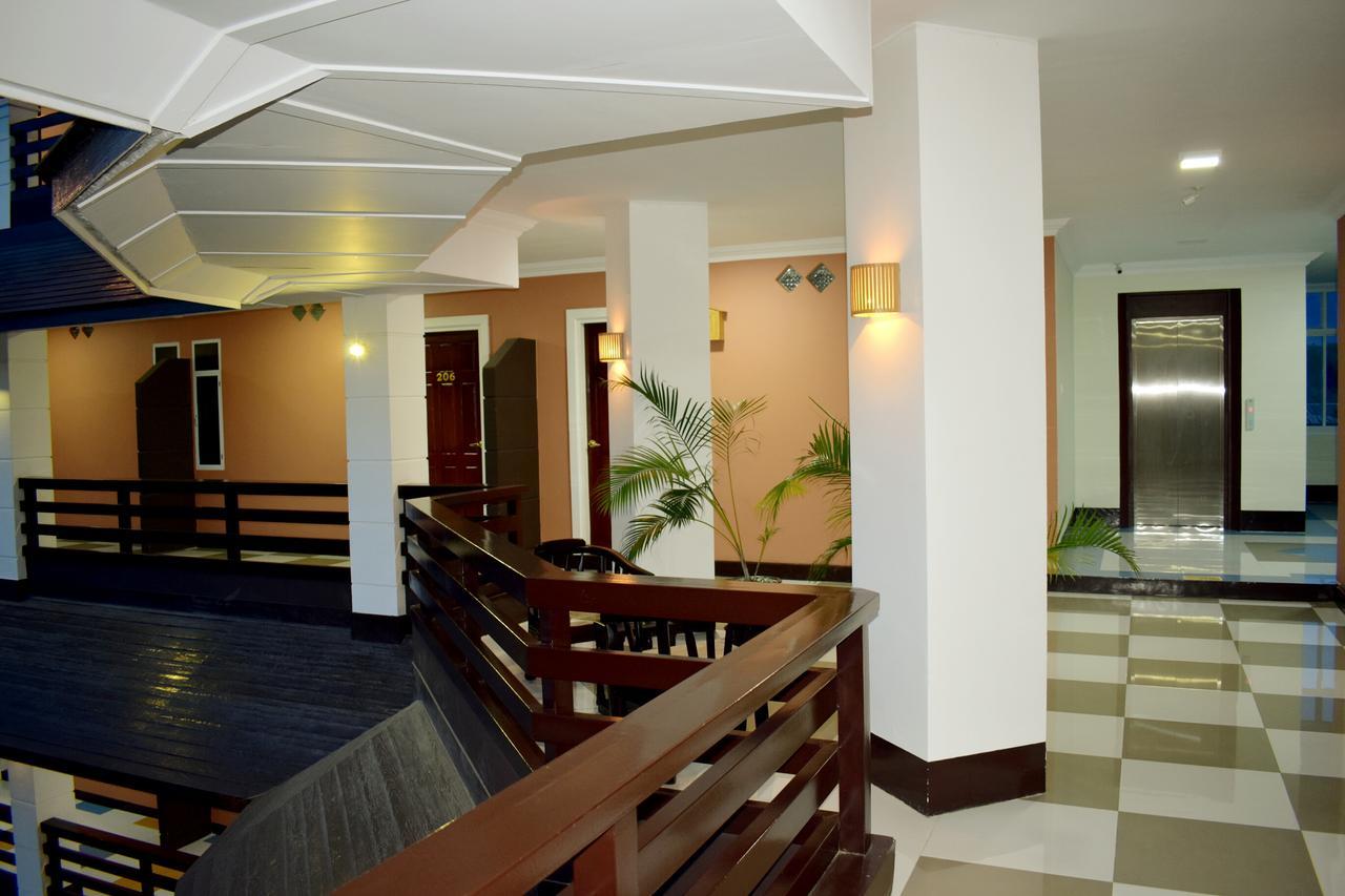 Immana Grand Inle Hotel Nyaung Shwe Kültér fotó